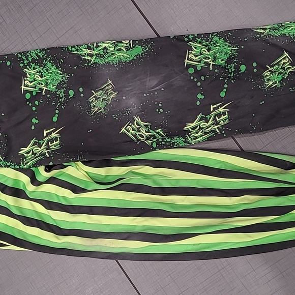 Chaos Clown Costume 🤡 10/12 - Picture 7 of 9